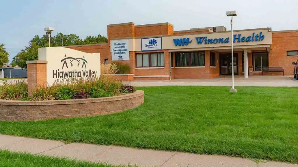 hiawatha center