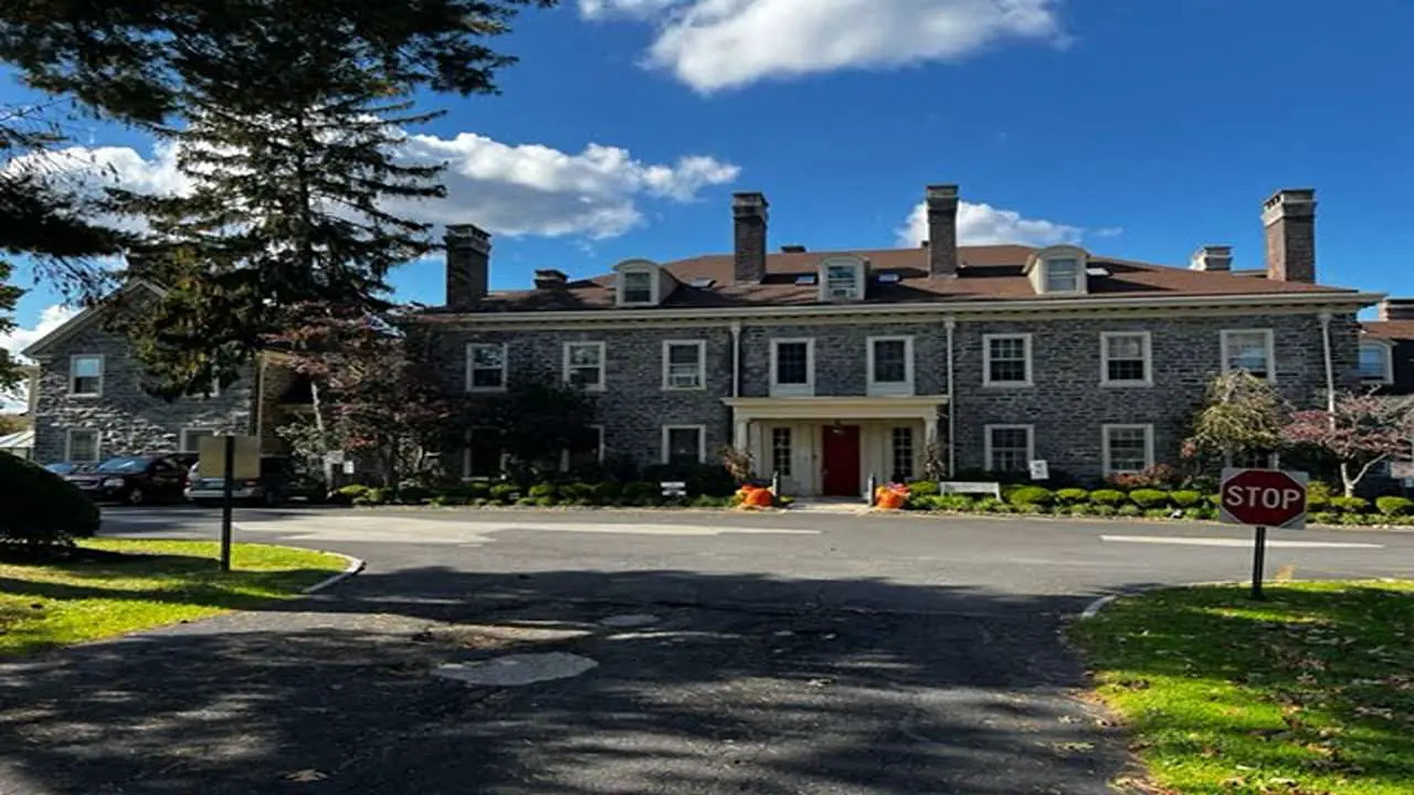The Horsham Clinic